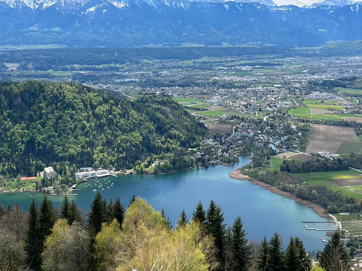 סאטנדורף Ferienwohnung Mit Seeblick - Ossiacher See Gerlitzen מראה חיצוני תמונה